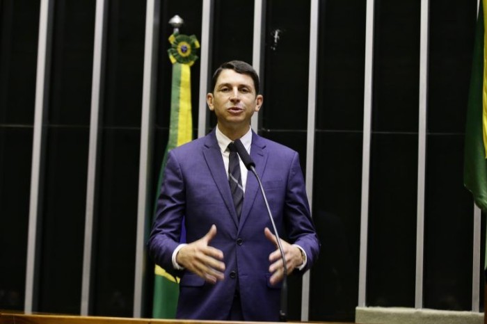 Julinho do Pneu, autor da proposta - (Foto: Acervo Câmara dos Deputados)