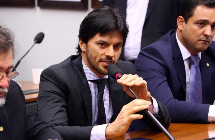 Segundo Fabio Faria, a Huawei não demonstrou interesse em participar da rede privativa do governo - (Foto: Billy Boss - Câmara dos Deputados)