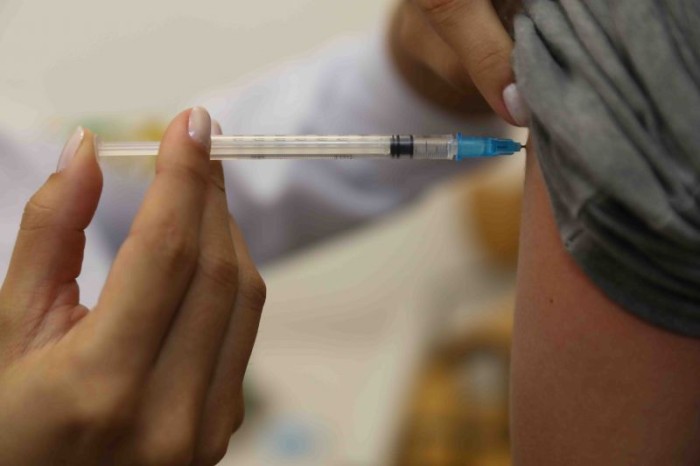 Minas dá início à campanha de vacinação contra a gripe