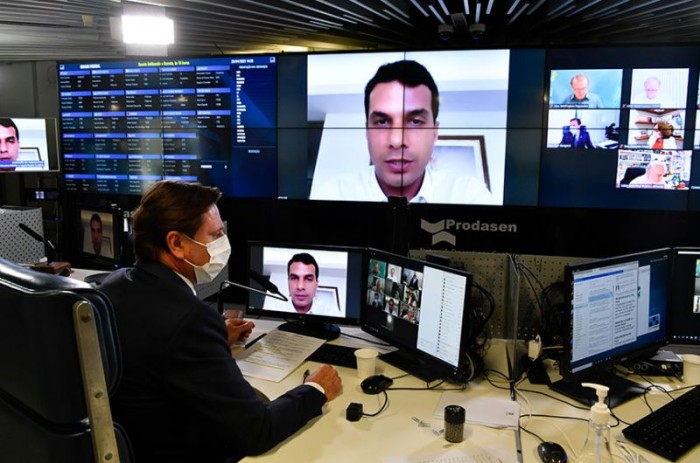 A Comissão de Agricultura, presidida pelo senador Acir Gurgacz (PDT-RO), volta a debater a mudança de regras para regularização fundiária, conforme o PL 510/2021, do senador Irajá (PSD-TO)