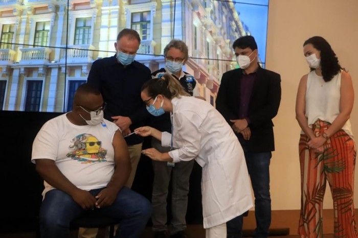 Espírito Santo dá continuidade à vacinação de novo grupo prioritário contra a Covid-19