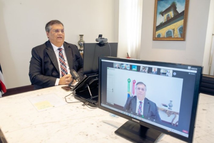 <em>Governador Flávio Dino participou de debate virtual da Comissão Temporária da Covid-19 do Senado Federal (Foto: Karlos Geromy)</em>
