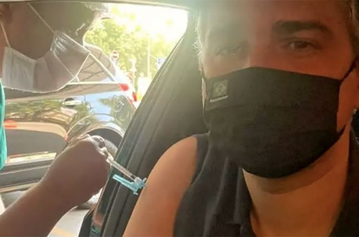 Por ser diabético, o presidente do Senado, Rodrigo Pacheco, já recebeu a primeira dose da vacina - Acervo Pessoal/Sen. Rodrigo Pacheco