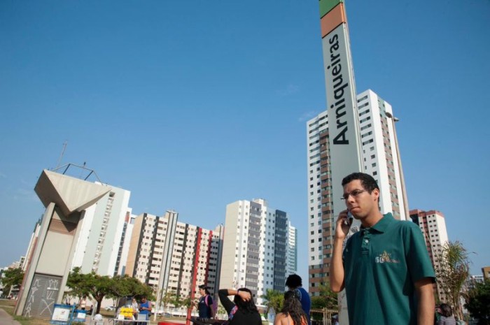 Vista de área residencial em Águas Claras, no Distrito Federal; pelo projeto de Telmário Mota (Pros-RR), os reajustes de aluguel não poderão ultrapassar o índice de inflação medido pelo IPCA - Agência Senado