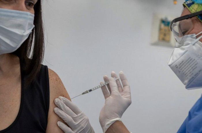 Verba foi disponibilizada para a compra de imunizantes, seringas e agulhas e para logística e comunicação - Karen González/OPAS