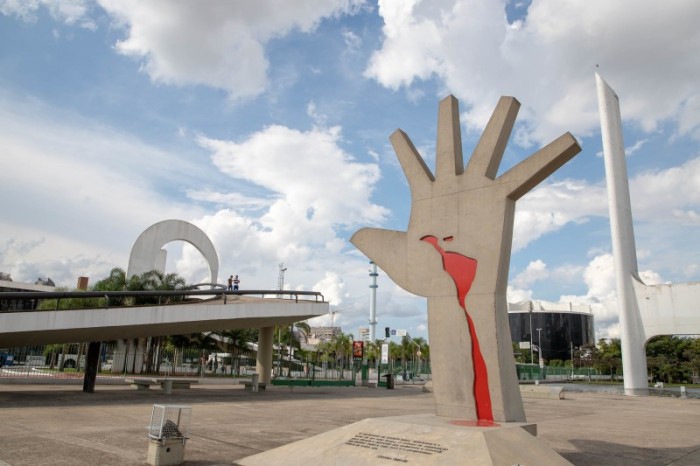 Clube de Leitura do Memorial da América Latina recebe a escritora Ana Brêtas
