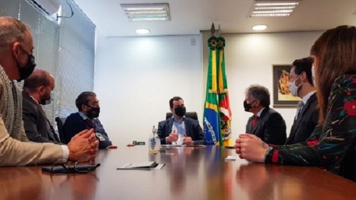 O acordo foi assinado no Gabinete da Procuradoria-Geral do Estado - Foto: Divulgação PGE