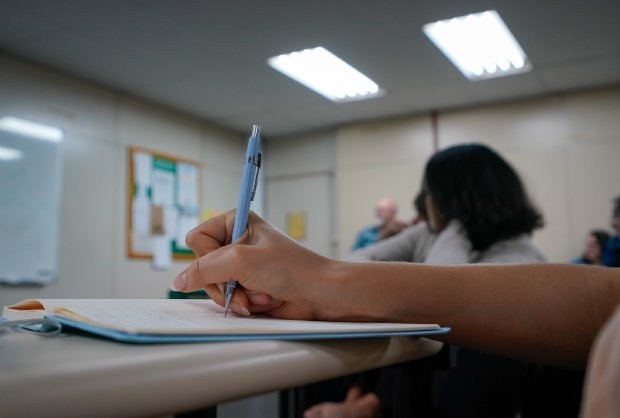 Governo do Estado investe R$ 39,6 milhões em kits escolares para estudantes da rede estadual
