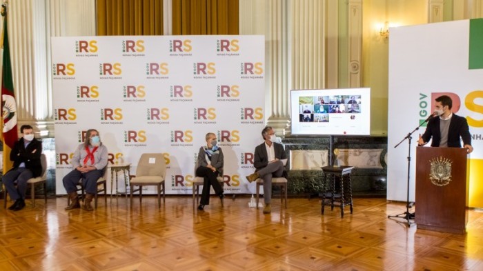 “Precisamos olhar para o futuro sem deixar de cultivar nossas raízes