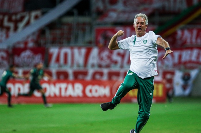 Lisca pede desligamento e não é mais técnico do América Mineiro