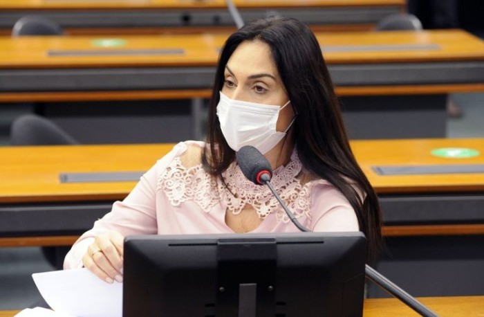 Geovania de Sá: idosos enfrentam mais dificuldades para a recolocação no mercado - (Foto: Gustavo Sales/Câmara dos Deputados)