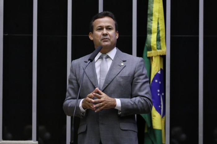 O relator, Neucimar Fraga, recomendou a rejeição da proposta - (Foto: Luis Macedo / Câmara dos Deputados)