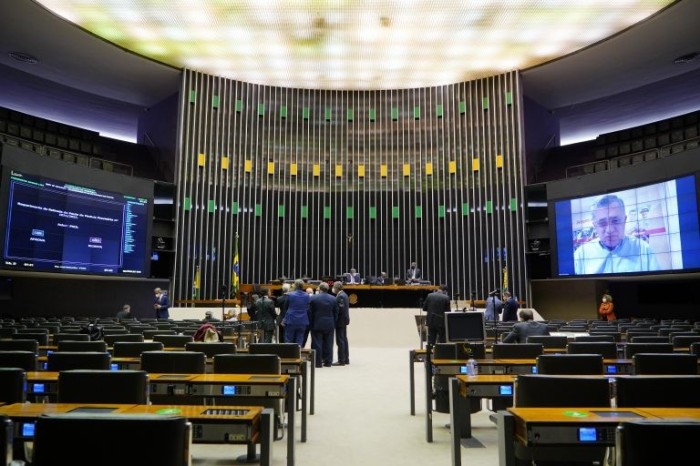 Arthur Lira preside a sessão deliberativa - (Foto: Pablo Valadares/Câmara dos Deputados)