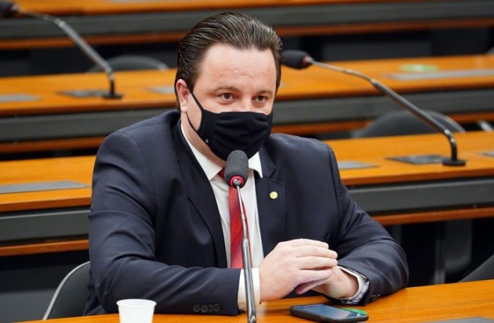 Coelho: projeto invade as atribuições dos órgãos de trânsito - (Foto: Pablo Valadares/Câmara dos Deputados)