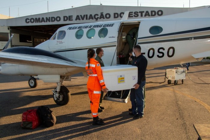 Minas Gerais distribui 26ª remessa de vacina contra a covid-19