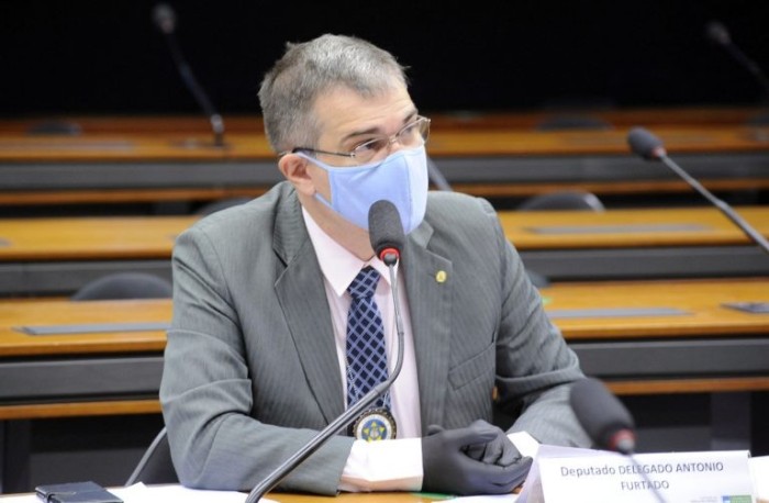 Furtado: presídios quase nunca dispõem de ala para separação dos presos - (Foto: Gustavo Sales/Câmara dos Deputados)