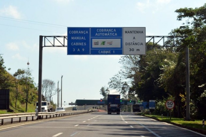 Para deputado, cobrança onera orçamento da população de Simão Pereira (MG) - (Foto: Miguel Ângelo/CNI)