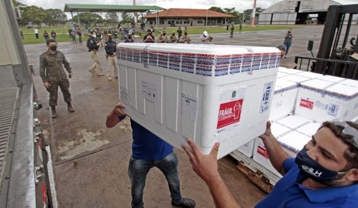 Mato Grosso do Sul recebe novo lote com 233.960 doses da vacina contra Covid-19