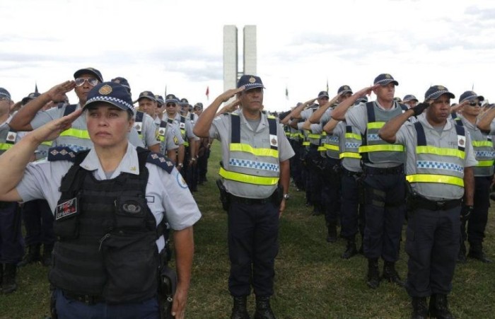 A União é quem mantém as polícias e corpo de bombeiros do DF - (Foto: Valter Campanato/Agência Brasil)