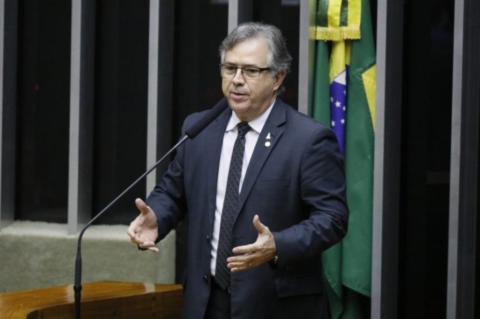 Passarinho: projeto desconsidera autonomia da companhia na gestão de ativos - (Foto: Luis Macedo/Câmara dos Deputados)