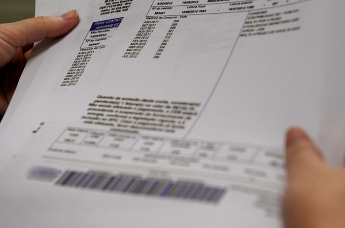 Nova norma busca combater práticas contratuais abusivas e facilitar negociação de dívidas - Lia de Paula/Agência Senado