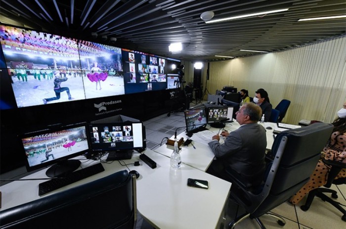 O autor do requerimento para a realização da sessão, senador Izalci Lucas, disse que vai pedir uma audiência pública no Senado para debater o movimento junino