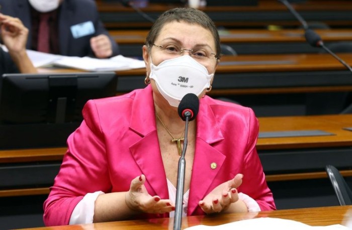 Deputada Tereza Nelma, relatora do projeto de lei - (Foto: Cleia Viana/Câmara dos Deputados)