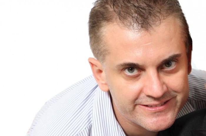 Cristiano Carvalho deve falar aos senadores sobre denúncia de pedido de propina em venda de vacina - Reprodução