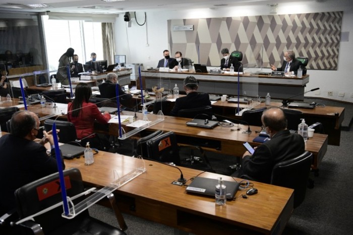 Plenário da CPI nesta quinta-feira, durante depoimento de Cristiano Carvalho, da Davati - Agência Senado