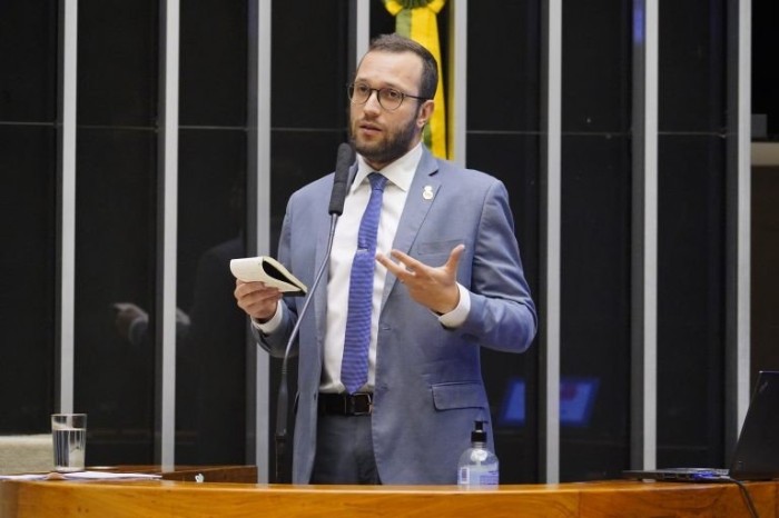 Filipe Barros, relator da proposta na comissão - (Foto: Pablo Valadares/Câmara dos Deputados)