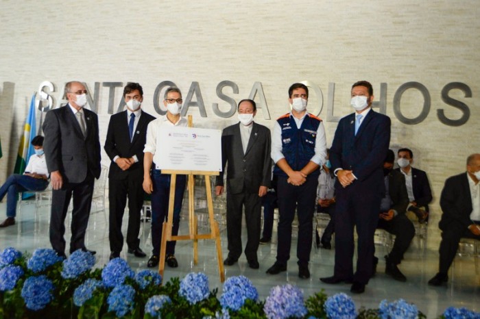 Romeu Zema anuncia investimentos para nova estrutura pediátrica na Santa Casa de Montes Claros