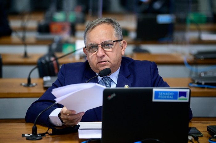 Texto original prevê criação de fundo de fomento, mas o relator, Izalci Lucas, observou que fundos orçamentários só podem ser criados pelo Poder Executivo - Pedro França/Agência Senado