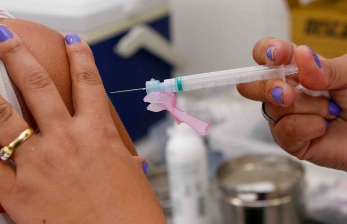 Vacina meningocócica C estará disponível a crianças de até 11 anos