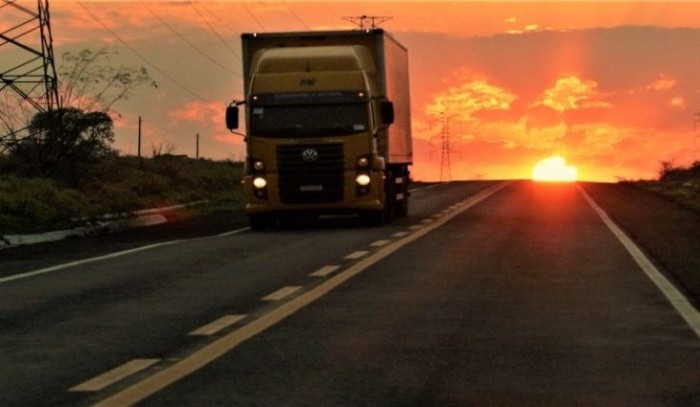 Contraste de temperaturas e baixa umidade do ar marcam início da semana