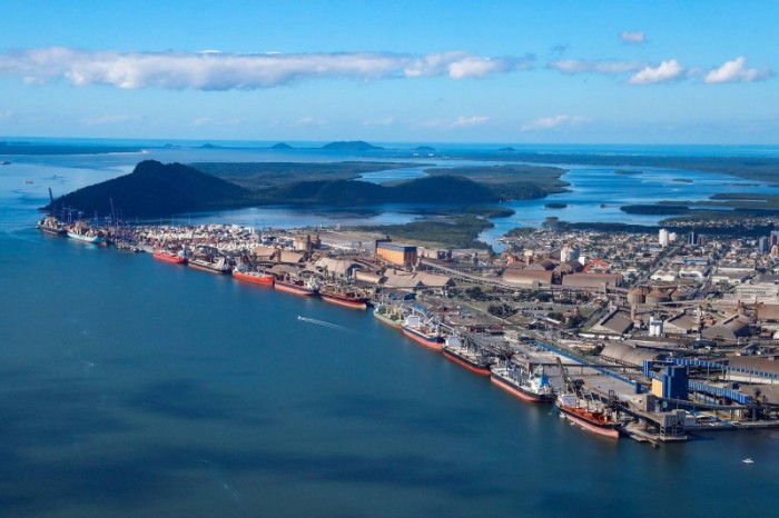 Com mais navios carregados pelo complexo no último mês de julho, os terminais e operadores do Corredor de Exportação Leste registraram tempos operacionais menores e melhor produtividade, na comparação a julho de 2020. © Rodrigo Felix Leal/SEIL