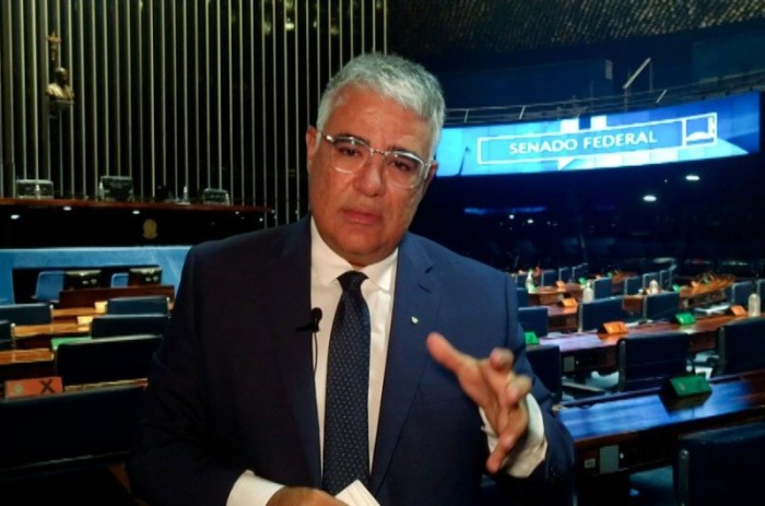 Senador Eduardo Girão (Podemos-CE) criticou a falta de debate do PL que revogou a LSN pelas Comissões do Senado. - Reprodução/Tv Senado