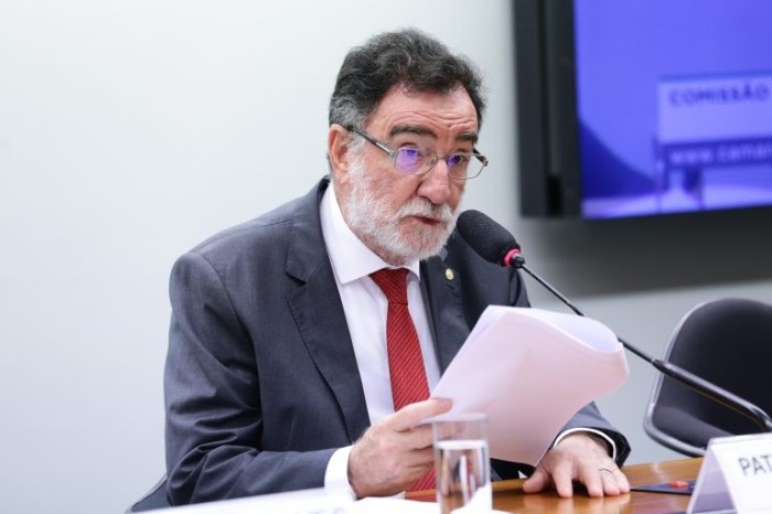 Patrus Ananias, relator do projeto de lei na CCJ - (Foto: Michel Jesus/ Câmara dos Deputados)