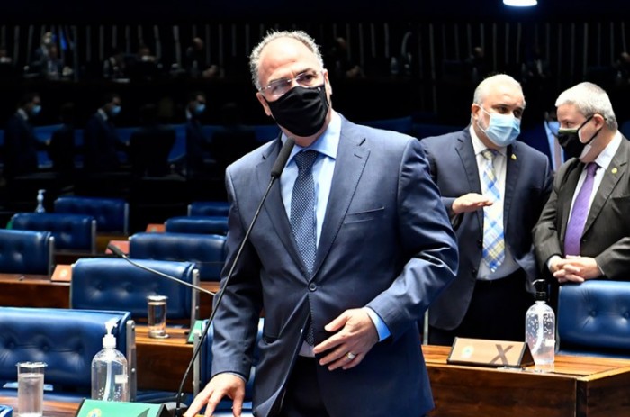 O líder do governo, Fernando Bezerra Coelho (MDB-PE), pediu o adiamento da votação do PL 823/2021 que concede auxílio financeiro aos agricultores familiares afetados pela pandemia da covid-19 - Waldemir Barreto/Agência Senado