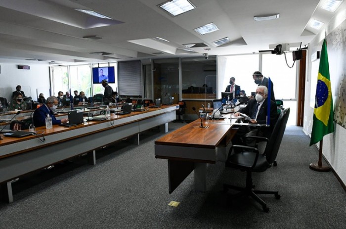 A Comissão de Meio Ambiente (CMA) se reuniu nesta quarta-feira (18) em caráter semipresencial; proposta de Wellington Fagundes (PL-MT) tem relatório favorável de Jayme Campos (DEM-MT) - Roque de Sá/Agência Senado