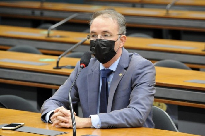 Deputado Léo de Brito, relator na Comissão de Cultura - (Foto: Gustavo Sales/Câmara dos Deputados)