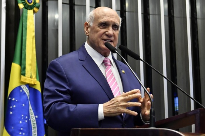 O senador Lasier Martins (Podemos-RS) pediu que o Presidente do Senado, Rodrigo Pacheco, aceite o pedido de abertura de processo de impeachment contra o ministro do Supremo Tribunal Federal, Alexandre de Moraes - Waldemir Barreto/Agência Senado