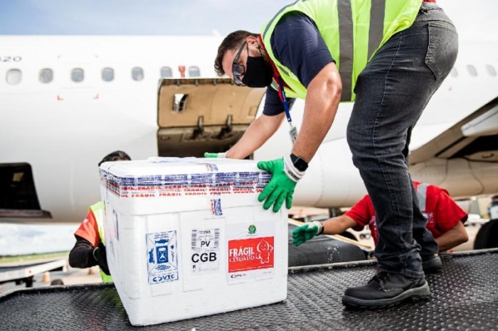 Mato Grosso recebe 101.218 doses de vacina contra a Covid-19 nesta quinta-feira (26)