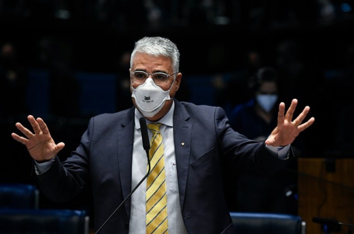 Senador Eduardo Girão (Podemos-CE) criticou decisões e medidas arbitrárias da CPI da Pandemia, do STF e do TSE, que considerou um processo abusivo de intimidação e censura prévia - Jefferson Rudy/Agência Senado