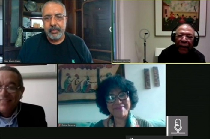 No sentido horário, Paulo Paim, Marinho da Vila, Eloi Ferreira de Araújo e Dulce Pereira - Reprodução TV Senado