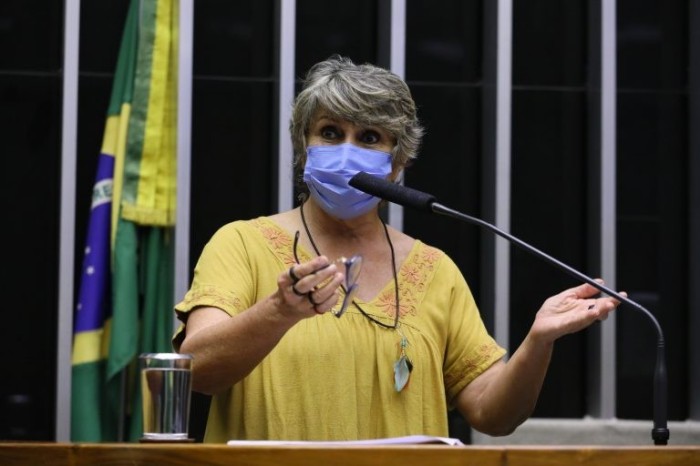 Decreto promulgado susta regras sobre planos de saúde nas estatais