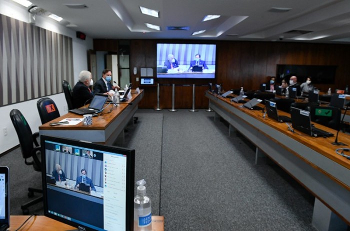 A primeira reunião conjunta de CMA e CRA, no dia 2, debateu licenciamento ambiental - Roque de Sá/Agência Senado