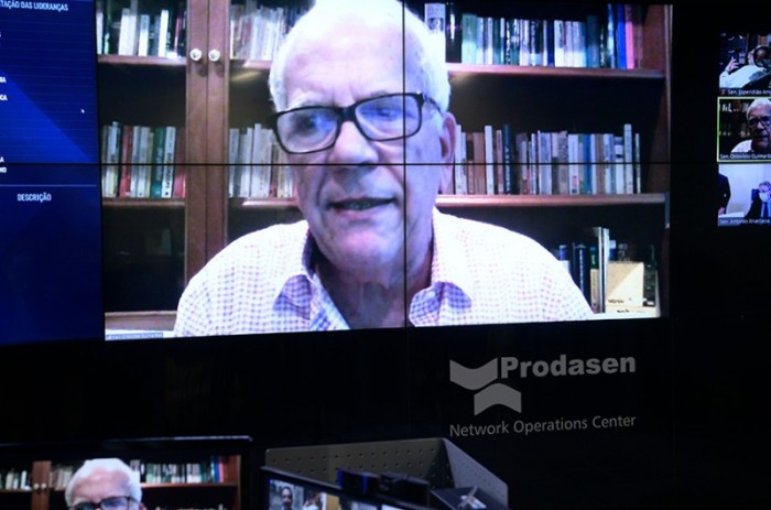 O senador Oriovisto Guimarães (Podemos-PR) é o autor do projeto, que segue para votação no Plenário do Senado