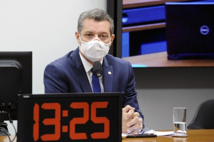  Mitidieri criticou o fato de a Caixa não ter enviado representantes ao debate - (Foto: Gustavo Sales/Câmara dos Deputados)