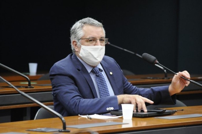 Padilha: pandemia escancarou importância estratégica de nacionalizar produção - (Foto: Gustavo Sales/Câmara dos Deputados)