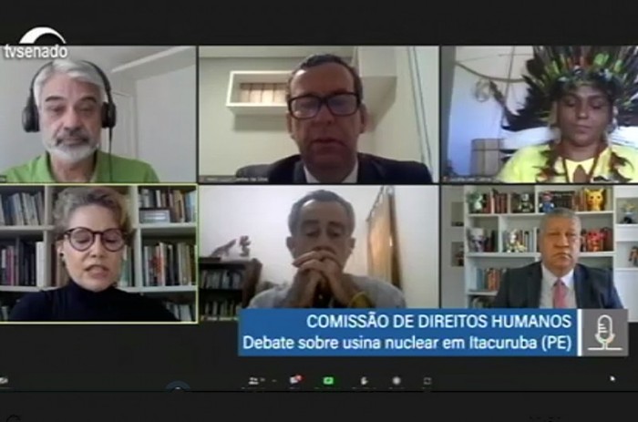 Os participantes salientaram a possibilidade de acidentes, os prejuízos às comunidades indígenas e quilombolas da região, e os riscos ambientais envolvidos no plano de instalação da usina - Reprodução TV Senado